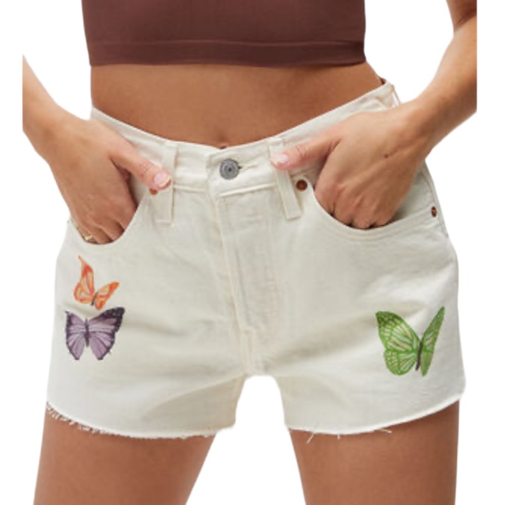 LEVI’S Women’s 501 Give Me Butterflies Denim Shorts  Size: 25